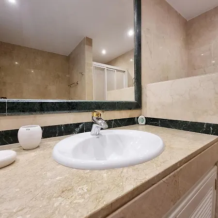 Luxury Hacienda Playa Apartment *