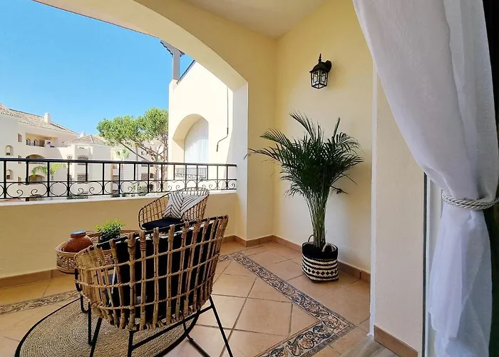 Luxury Hacienda Playa * מארבלה