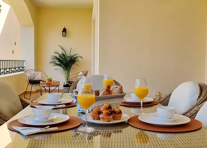Luxury Hacienda Playa * מארבלה