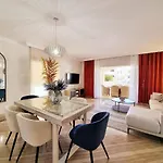 Luxury Hacienda Playa * Marbella